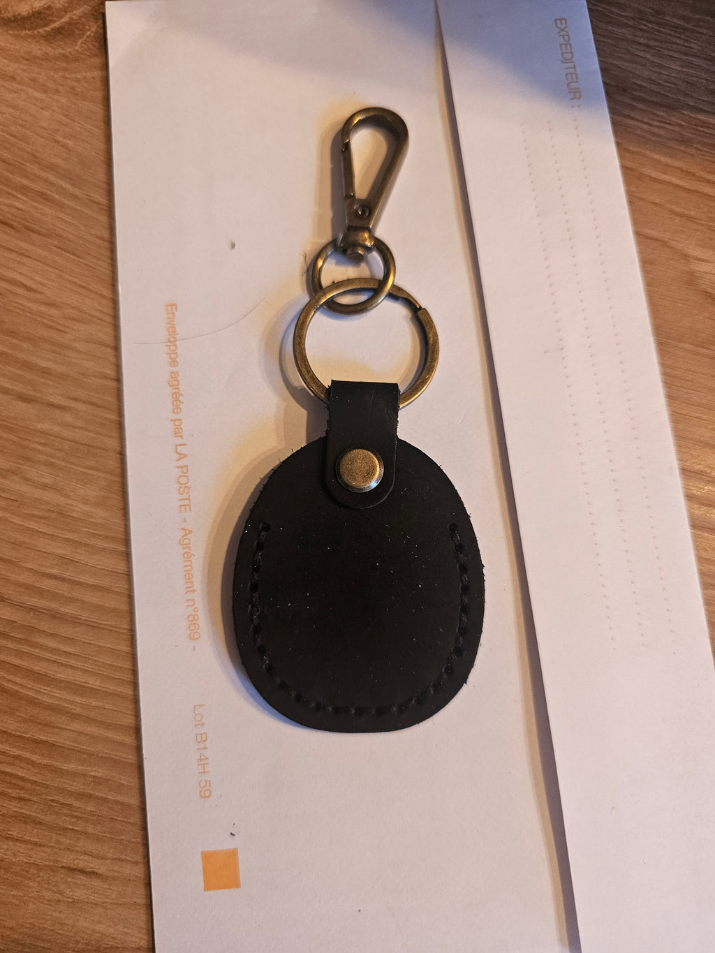 Porte-clé personnalisé en cuir véritable gravé