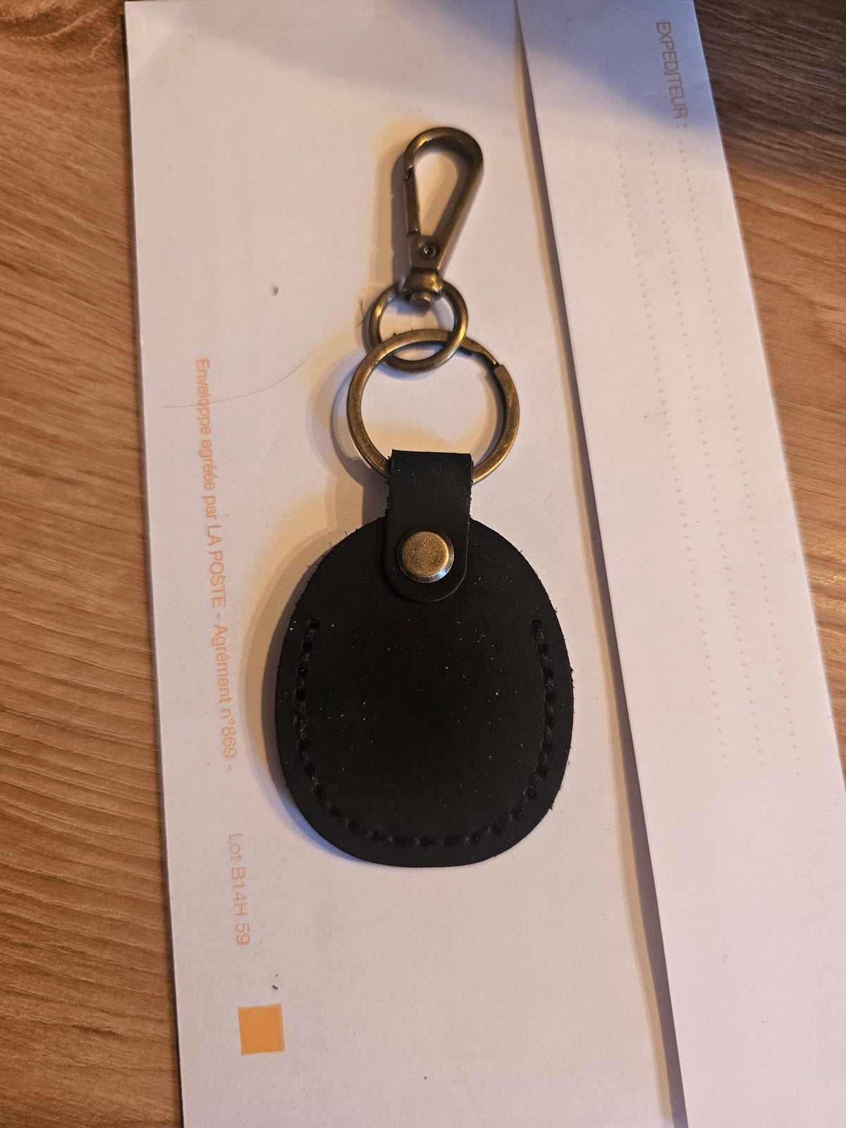 Porte-clé personnalisé en cuir véritable gravé