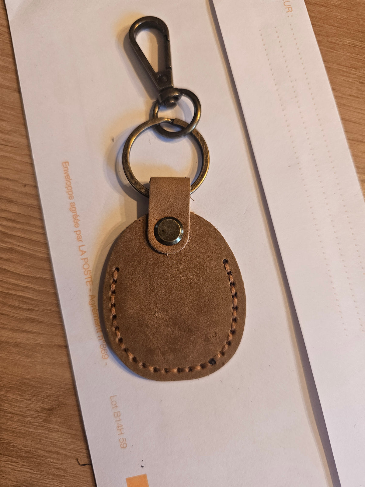 Porte-clé personnalisé en cuir véritable gravé